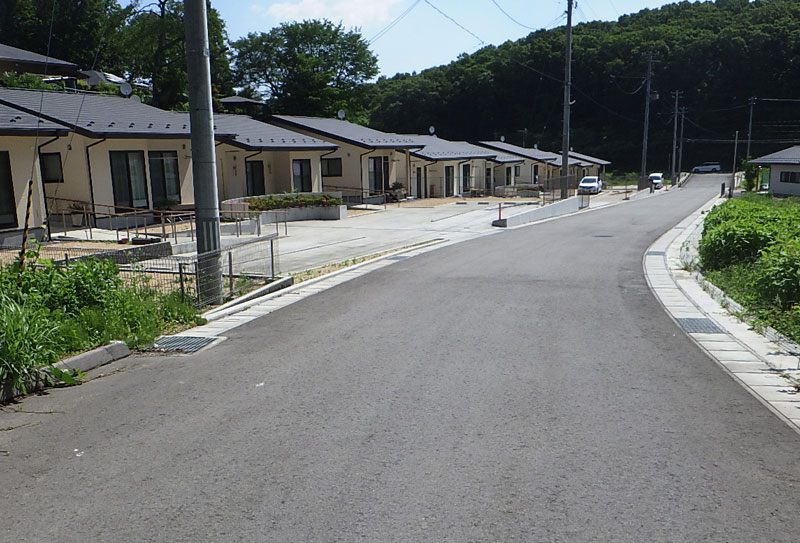 県営住宅造成、道路改良工事